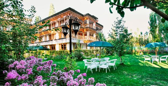 hotel-caravan-centre (1)