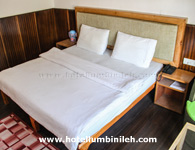 hotel-lumbini-ladakh-double-beded-room