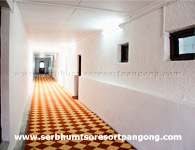 ser-bum-tso-resort-corridor